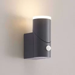 Aspyn Buiten Wandlamp W/Sensor Dark Grey - Lindby - Koop Online 11 Aspyn Buiten Wandlamp W/Sensor Dark Grey - Lindby - Koop Online -Verlichting Opslag 4251911734478 5