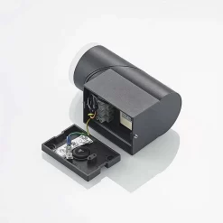 Aspyn Buiten Wandlamp W/Sensor Dark Grey - Lindby - Koop Online 13 Aspyn Buiten Wandlamp W/Sensor Dark Grey - Lindby - Koop Online -Verlichting Opslag 4251911734478 7