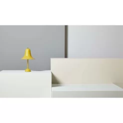 Pantop Tafellamp Ø23 Warm Yellow - Verpan - Koop Online -Verlichting Opslag 5702410412880pantop bord oe23 warm yellow verpan4