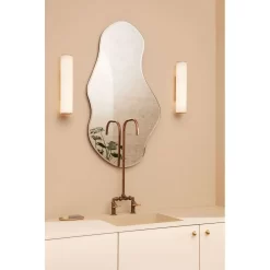 Vuelta Wandlamp 40 White/Brass - Ferm LIVING - Koop Online -Verlichting Opslag 5704723267423fermliving vueltawalllamp 40 whitebrass pack3