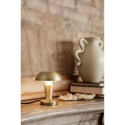 Tiny Taffellamp Low Brass - Ferm LIVING - Koop Online -Verlichting Opslag 5704723276340fermliving tinylamp brass3
