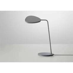 Levan Tafellamp Gray - Muuto - Koop Online -Verlichting Opslag 571056220341620leaf20bordlampe20grey20 20muuto 4