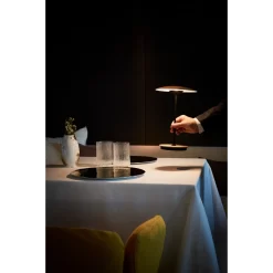 Ginger 20M Tafellamp Portable Wenge - Marset - Koop Online -Verlichting Opslag 5712802215661 ginger20wenge 3