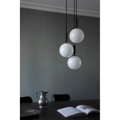 Miira 3 Hanglamp Large Rock Grey/Opal White - Nuura - Koop Online 12 Miira 3 Hanglamp Large Rock Grey/Opal White - Nuura - Koop Online -Verlichting Opslag 5713839000060 miira 3 pendel large nuura5