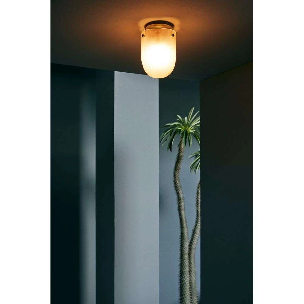 Seine Plafondlamp Coral/Antique Brass - GUBI - Koop Online 7 Seine Plafondlamp Coral/Antique Brass - GUBI - Koop Online - Afbeelding 5