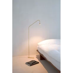 Austere F VloerLamp Geelkoper - Trizo21 - Koop Online -Verlichting Opslag 8200900087595 austere f gulvlampe messing trizo21 4